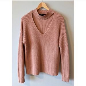 ‼️ SOLD ‼️ F21 Blush Knitted Chocker Sweater